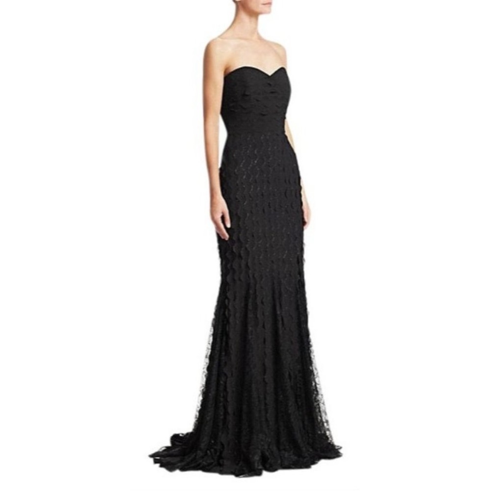 NWT Badgley Mischka women’s 0 black wavy lace gown formal whimsigoth strapless